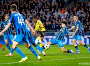 开云sport-多特蒙德轻取曼联，C罗扛起全队