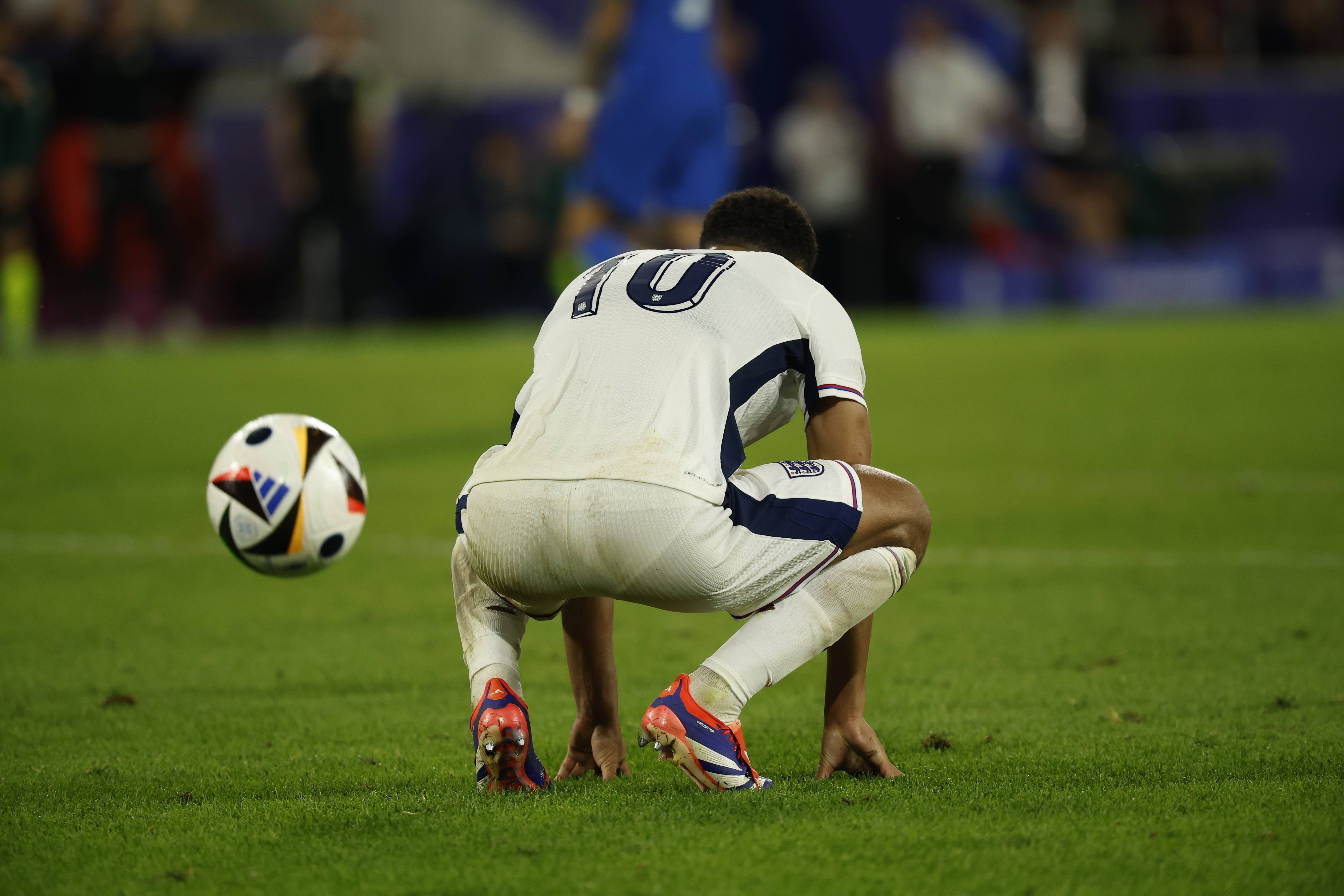 斯洛文尼亚队在场上大获全胜 斯洛文尼亚队在场上大获全胜