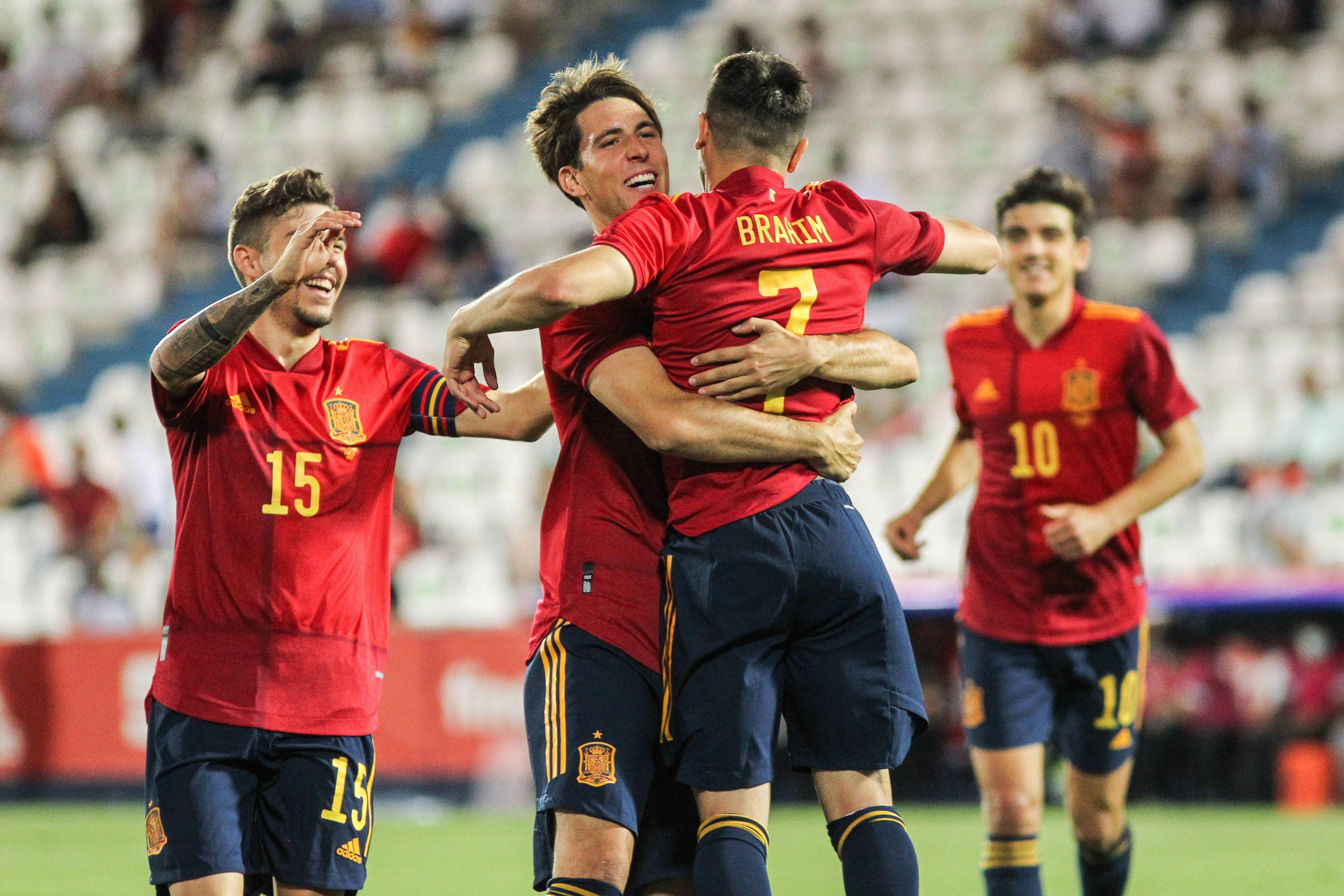 斯洛文尼亚队在场上大获全胜 斯洛文尼亚队在场上大获全胜