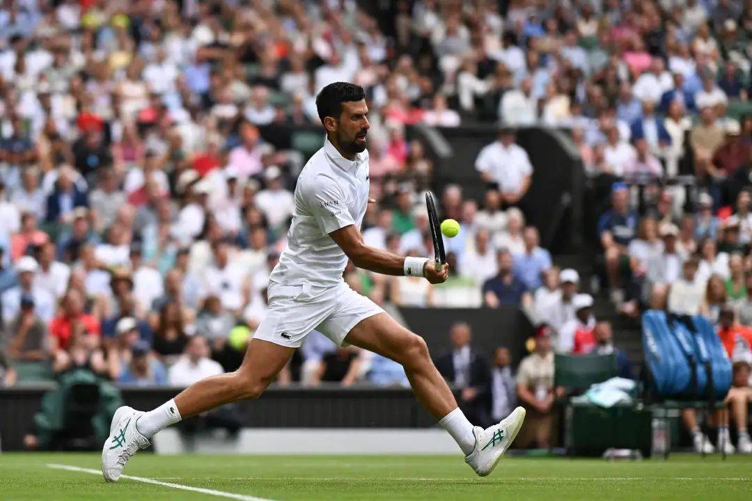 法网险胜戴维斯杯，德约科维奇关键制胜