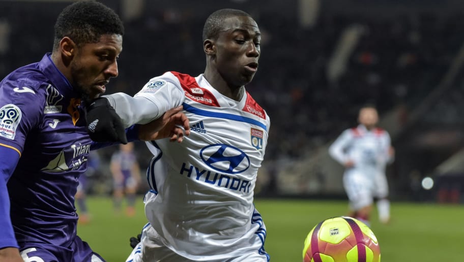 里昂绝杀那不勒斯,门迪统治全场 里昂绝杀那不勒斯,门迪统治全场