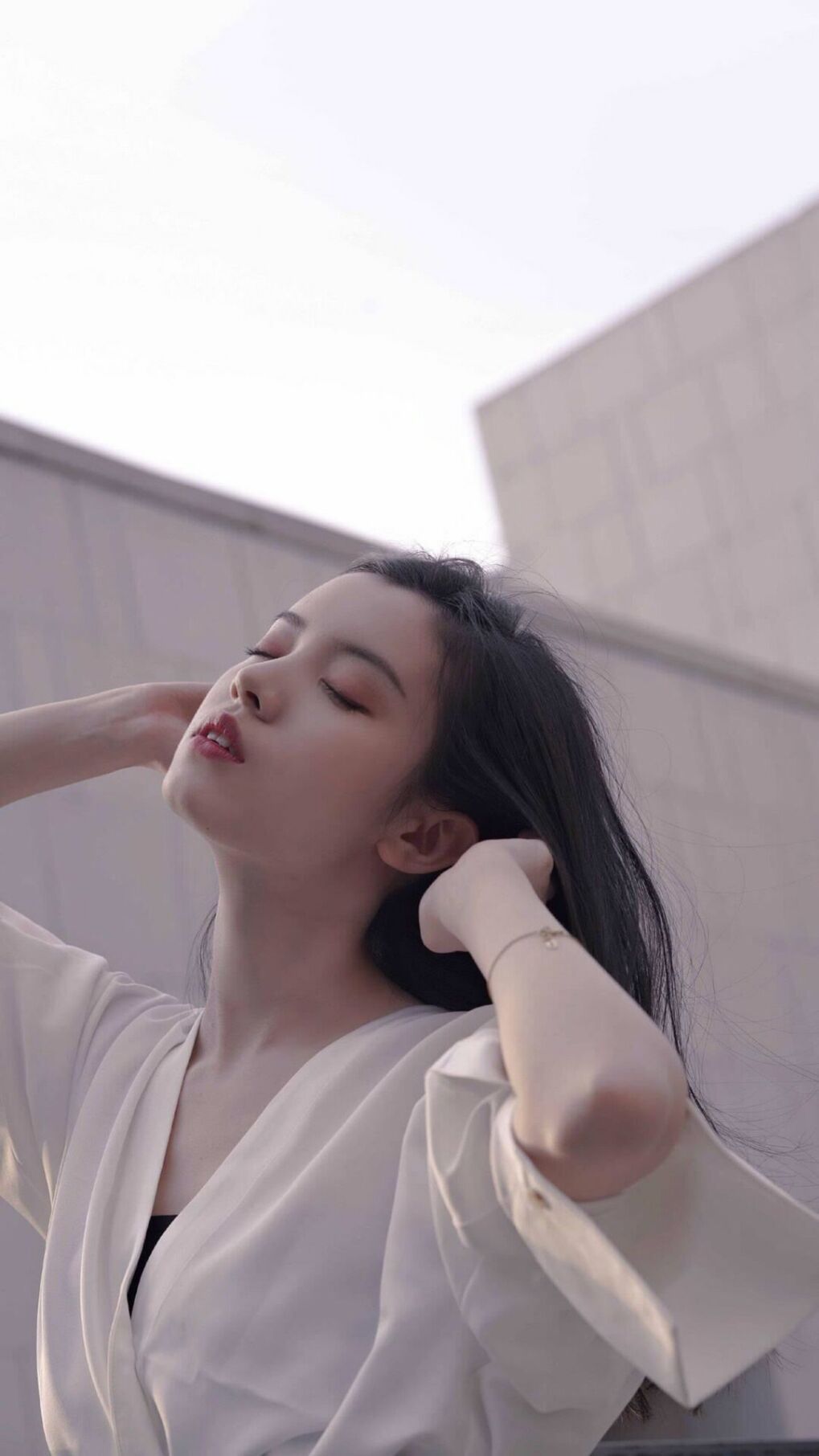 极夜引擎,当街道赛的霓虹照亮班凯罗的制胜轨迹