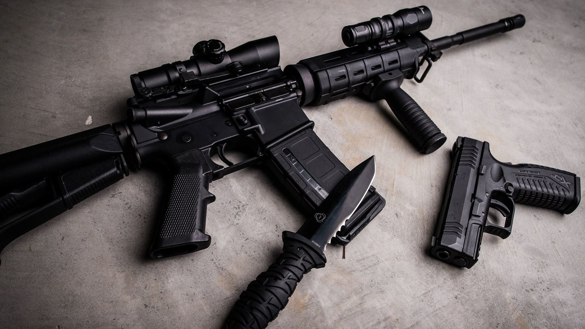 绝命枪声刺穿布鲁克林，利拉德冰冷三分书写马刺晋级史诗