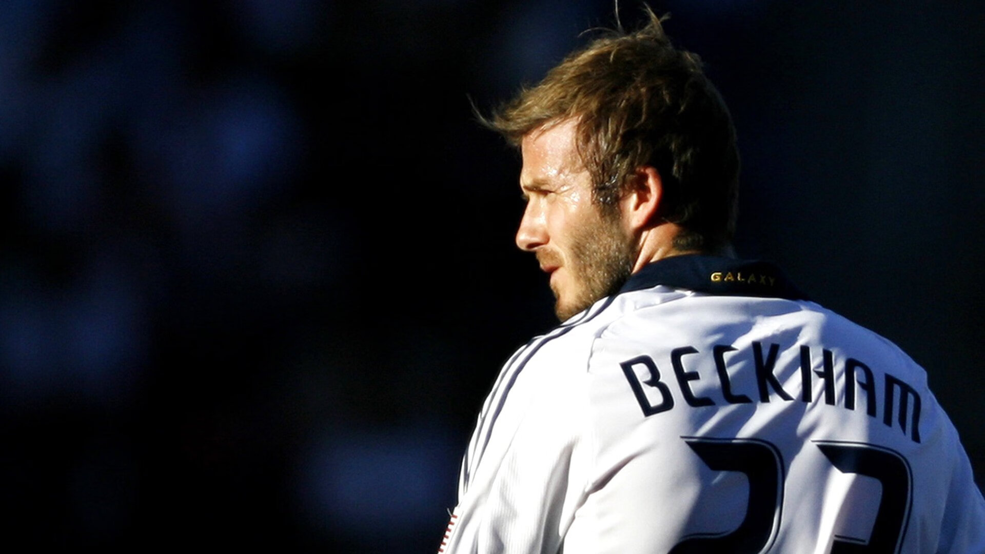 跨越赛场的胜利，辽宁队终结上海队，马克西在F1接管争冠